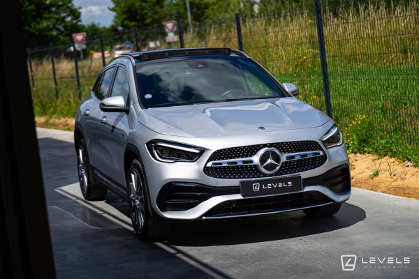 Mercedes GLA 250E AMG LINE 8G-DCT