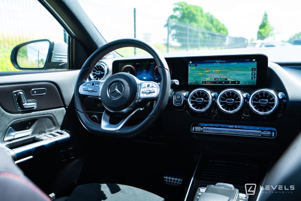 Mercedes GLA 250E AMG LINE 8G-DCT