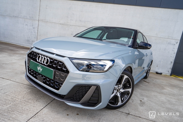 Audi A1 SPORTBACK 30 TFSI 110 CH S-TRONIC S LINE 