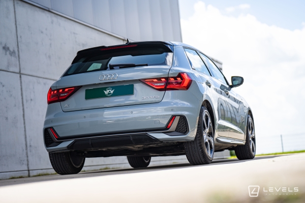 Audi A1 SPORTBACK 30 TFSI 110 CH S-TRONIC S LINE 