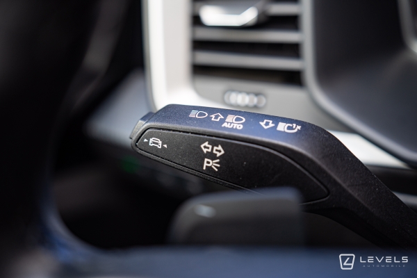 Audi A1 SPORTBACK 30 TFSI 110 CH S-TRONIC S LINE 