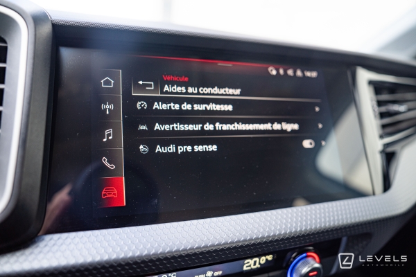 Audi A1 SPORTBACK 30 TFSI 110 CH S-TRONIC S LINE 