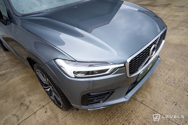 Volvo XC60 T8 RECHARGE 390 CH R-DESIGN AWD GEARTRONIC 8