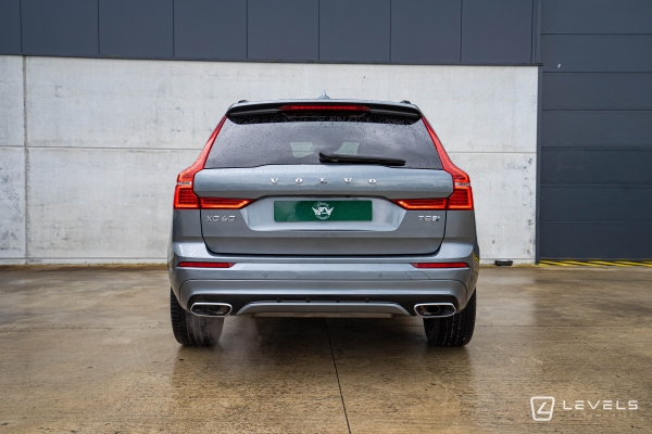 Volvo XC60 T8 RECHARGE 390 CH R-DESIGN AWD GEARTRONIC 8