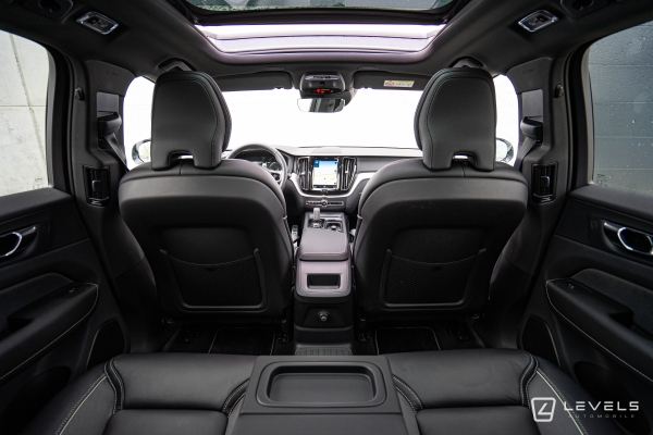 Volvo XC60 T8 RECHARGE 390 CH R-DESIGN AWD GEARTRONIC 8