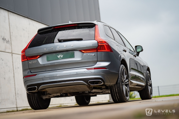 Volvo XC60 T8 RECHARGE 390 CH R-DESIGN AWD GEARTRONIC 8