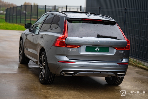 Volvo XC60 T8 RECHARGE 390 CH R-DESIGN AWD GEARTRONIC 8