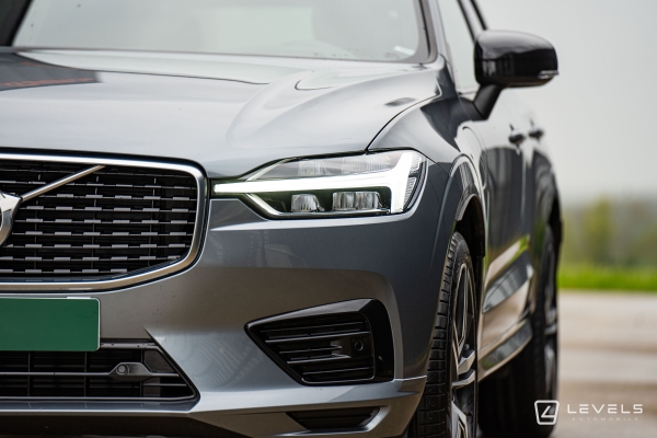 Volvo XC60 T8 RECHARGE 390 CH R-DESIGN AWD GEARTRONIC 8