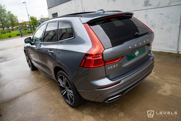 Volvo XC60 T8 RECHARGE 390 CH R-DESIGN AWD GEARTRONIC 8