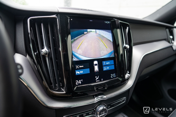 Volvo XC60 T8 RECHARGE 390 CH R-DESIGN AWD GEARTRONIC 8