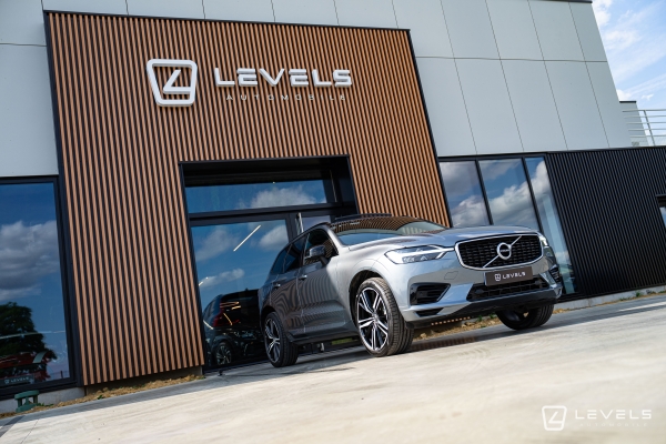 Volvo XC60 T8 RECHARGE 390 CH R-DESIGN AWD GEARTRONIC 8