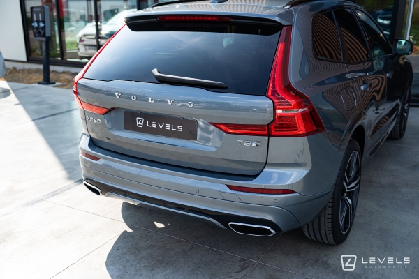  Volvo XC60 T8 RECHARGE 390 CH R-DESIGN AWD GEARTRONIC 8