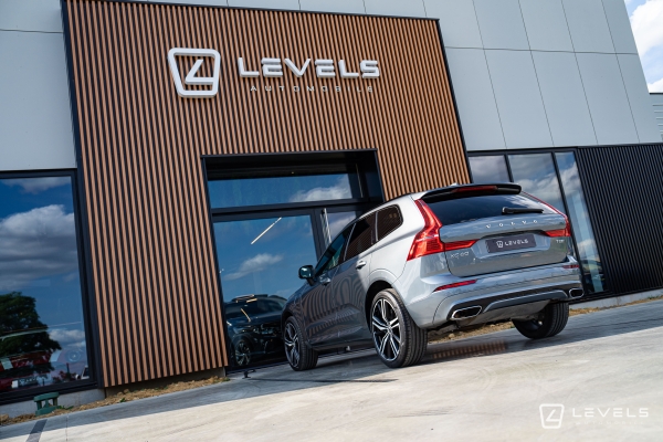 Volvo XC60 T8 RECHARGE 390 CH R-DESIGN AWD GEARTRONIC 8