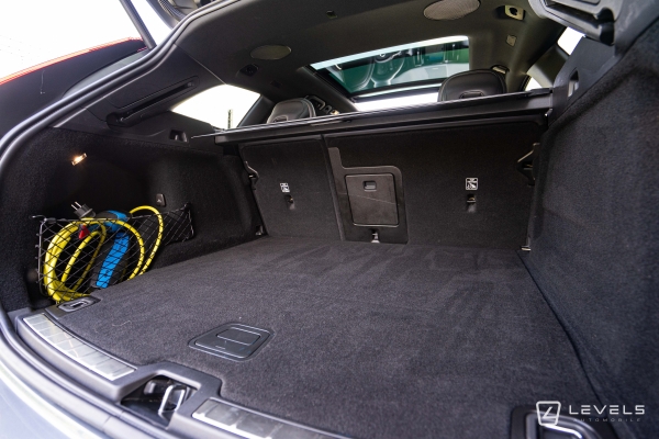  Volvo XC60 T8 RECHARGE 390 CH R-DESIGN AWD GEARTRONIC 8