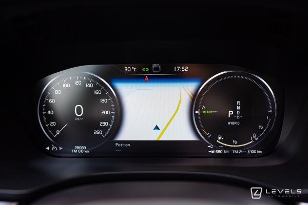  Volvo XC60 T8 RECHARGE 390 CH R-DESIGN AWD GEARTRONIC 8
