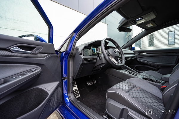 Volkswagen GOLF 8 1.5L eTSI 150 CH R-LINE DSG