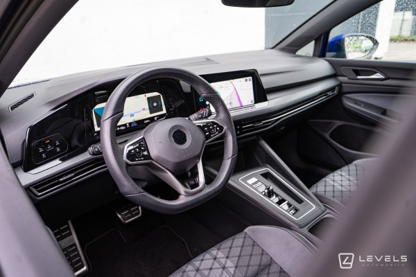 Volkswagen GOLF 8 1.5L eTSI 150 CH R-LINE DSG