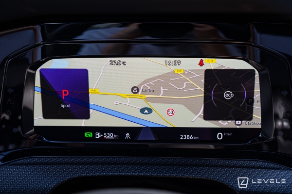  Volkswagen GOLF 8 1.5L eTSI 150 CH R-LINE DSG