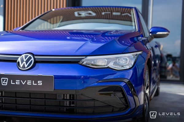  Volkswagen GOLF 8 1.5L eTSI 150 CH R-LINE DSG