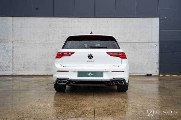 Volkswagen GOLF 8 1.5L eTSI 150 CH R-LINE DSG