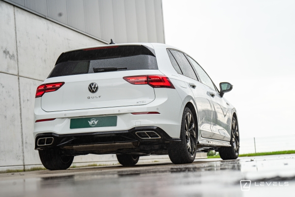 Volkswagen GOLF 8 1.5L eTSI 150 CH R-LINE DSG