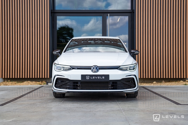 Volkswagen GOLF 8 1.5L eTSI 150 CH R-LINE DSG