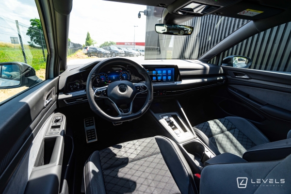  Volkswagen GOLF 8 1.5L eTSI 150 CH R-LINE DSG