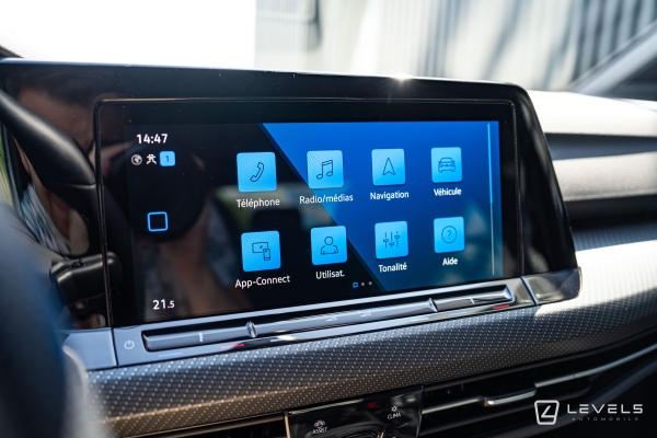  Volkswagen GOLF 8 1.5L eTSI 150 CH R-LINE DSG