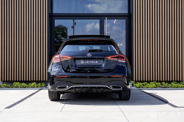 Mercedes Classe A 250E AMG LINE 8G-DCT