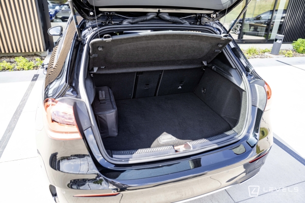 Mercedes Classe A 250E AMG LINE 8G-DCT