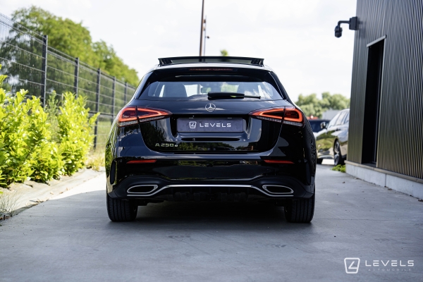 Mercedes Classe A 250E AMG LINE 8G-DCT