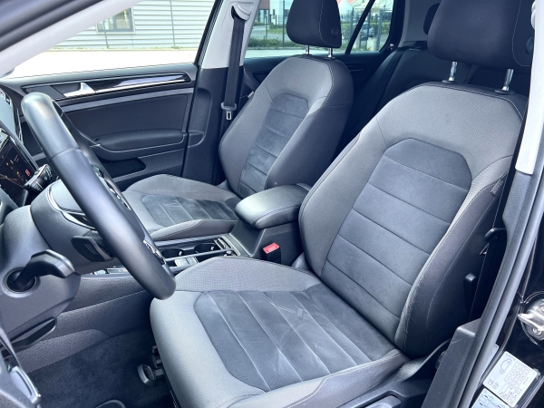  Volkswagen GOLF VII 150 ch TSI EVO CARAT KIT R Intégral DSG7