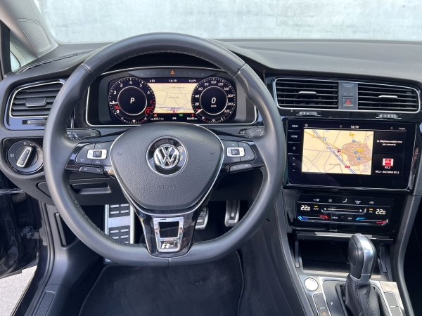 Volkswagen GOLF VII 150 ch TSI EVO CARAT KIT R Intégral DSG7