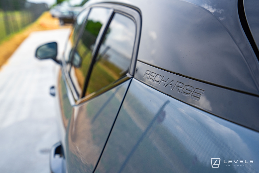 Volvo XC40 T5 262 ch HYBRIDE RDESIGN Recharge DCT7