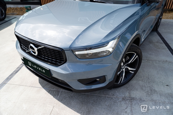  Volvo XC40 T5 262 ch HYBRIDE R-DESIGN Recharge DCT7