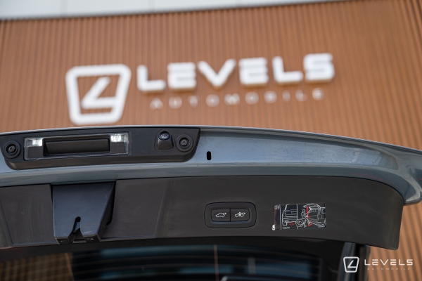  Volvo XC40 T5 262 ch HYBRIDE R-DESIGN Recharge DCT7