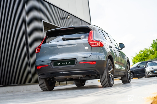  Volvo XC40 T5 262 ch HYBRIDE R-DESIGN Recharge DCT7