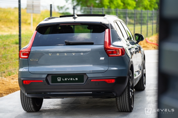  Volvo XC40 T5 262 ch HYBRIDE R-DESIGN Recharge DCT7