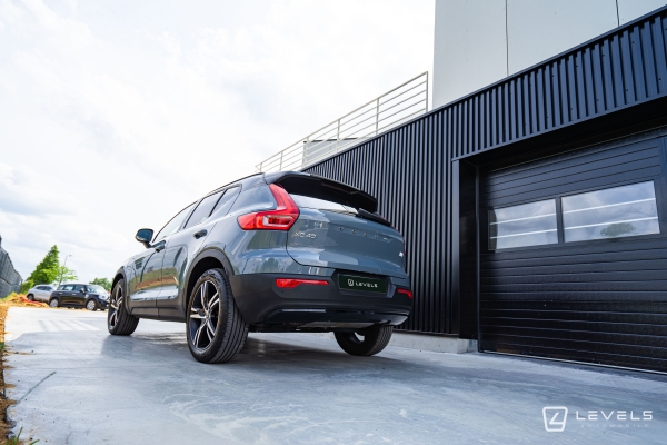 Volvo XC40 T5 262 ch HYBRIDE R-DESIGN Recharge DCT7