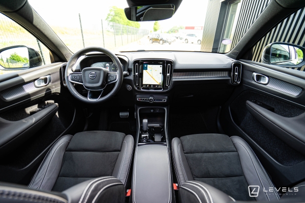  Volvo XC40 T5 262 ch HYBRIDE R-DESIGN Recharge DCT7