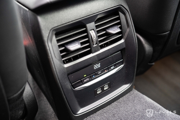 BMW SERIE 3 TOURING 320E 204CH Hybride Business Design BVA8