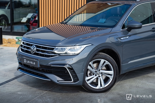  Volkswagen Tiguan R-LINE EXCLUSIVE1.4 E-hybrid 245 ch DSG6