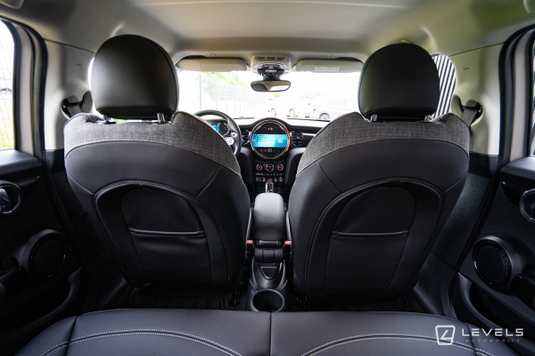 MINI 5 PORTES COOPER S 178 CH CLASSIC BVA7