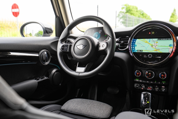 MINI 5 PORTES COOPER S 178 CH CLASSIC BVA7