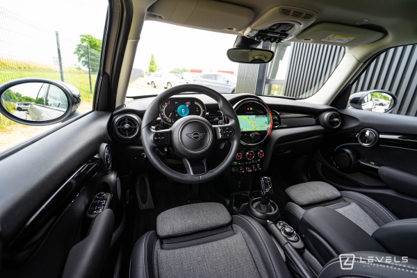 MINI 5 PORTES COOPER S 178 CH CLASSIC BVA7