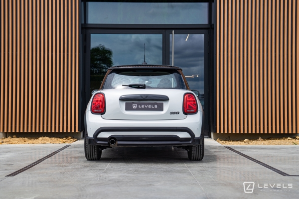 MINI COOPER 136 ch CLASSIC BVA7