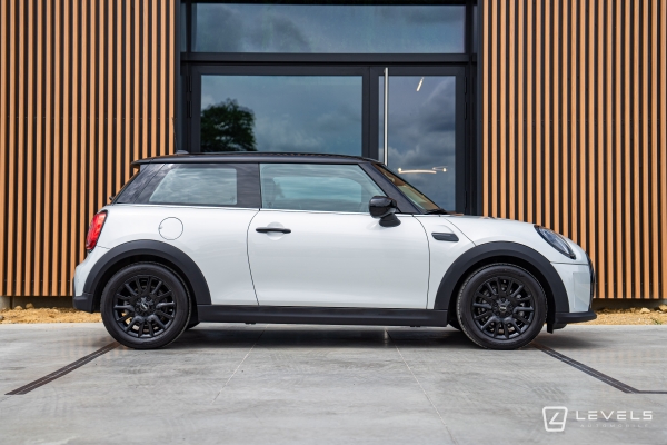 MINI COOPER 136 ch CLASSIC BVA7