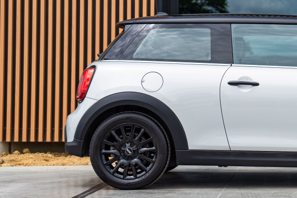 MINI COOPER 136 ch CLASSIC BVA7