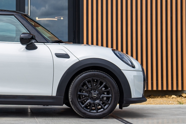 MINI COOPER 136 ch CLASSIC BVA7