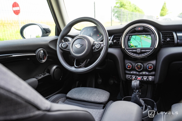 MINI COOPER 136CH EDITION GREENWICH 3P